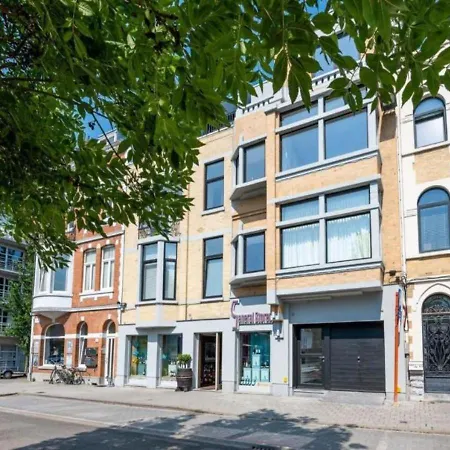 Renovated Art Deco With Vintage Elements Apartamento Ostende
