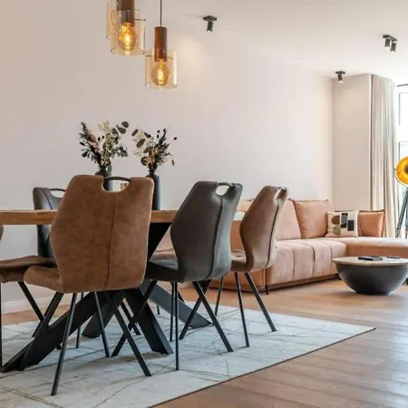 Renovated Art Deco With Vintage Elements * Ostende