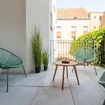 Renovated Art Deco With Vintage Elements 公寓 *