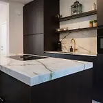 Apartment Renovated Art Deco With Vintage Elements *