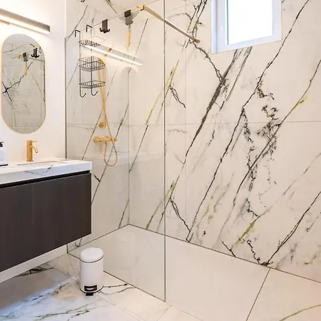 公寓 Renovated Art Deco With Vintage Elements *