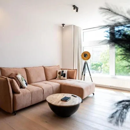 Appartamento Renovated Art Deco With Vintage Elements *